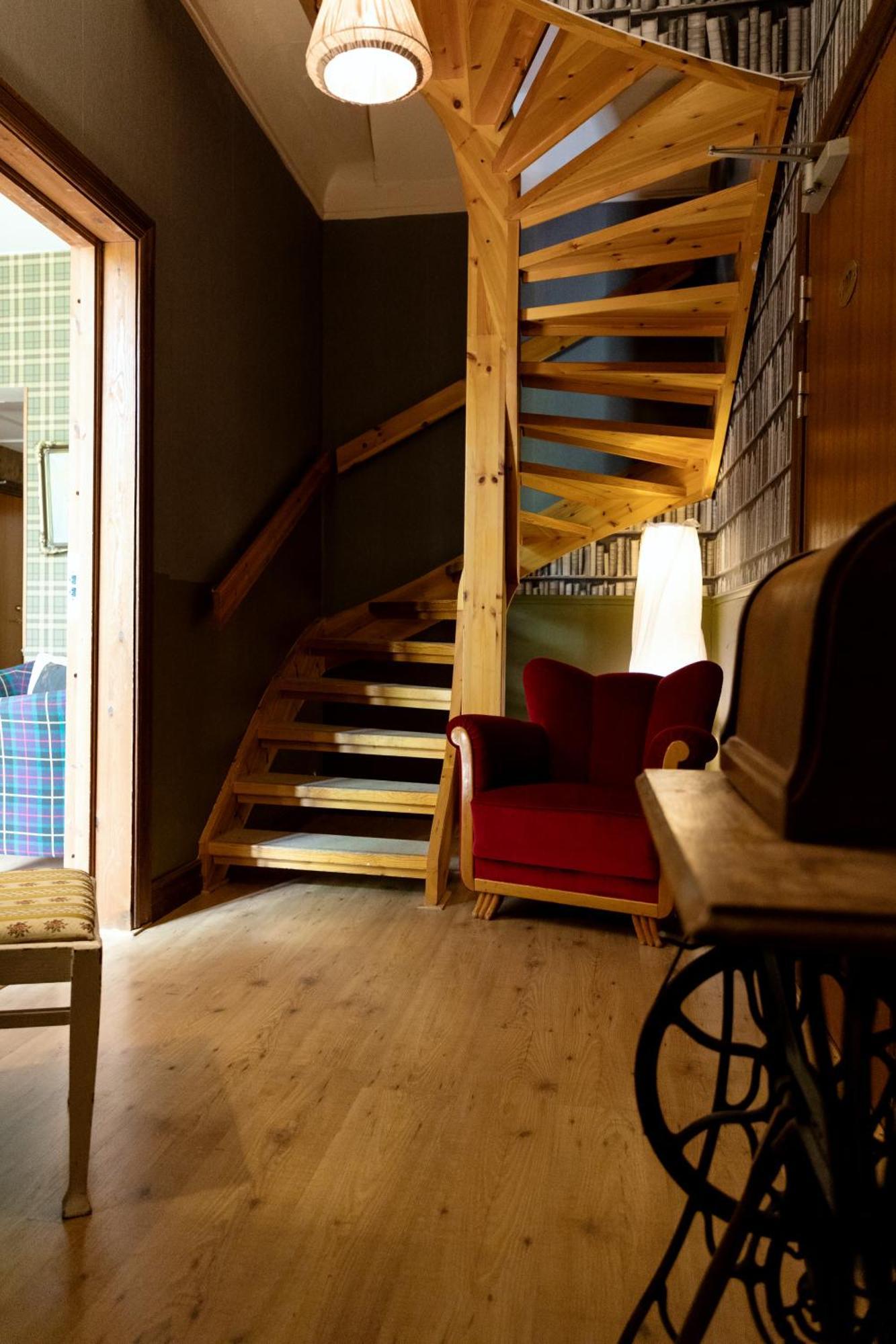 Hotell Aina Kvissleby Dış mekan fotoğraf