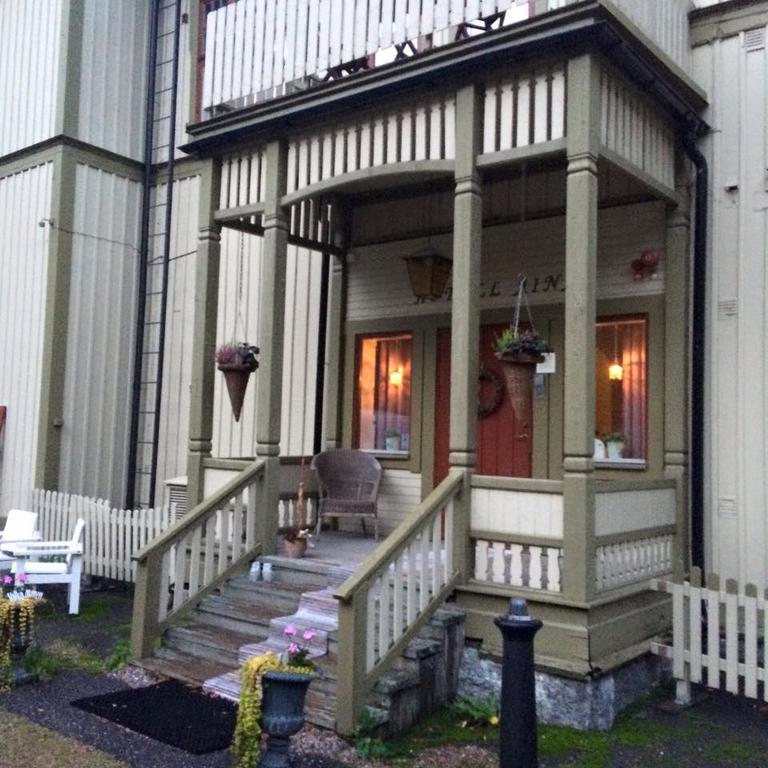 Hotell Aina Kvissleby Dış mekan fotoğraf